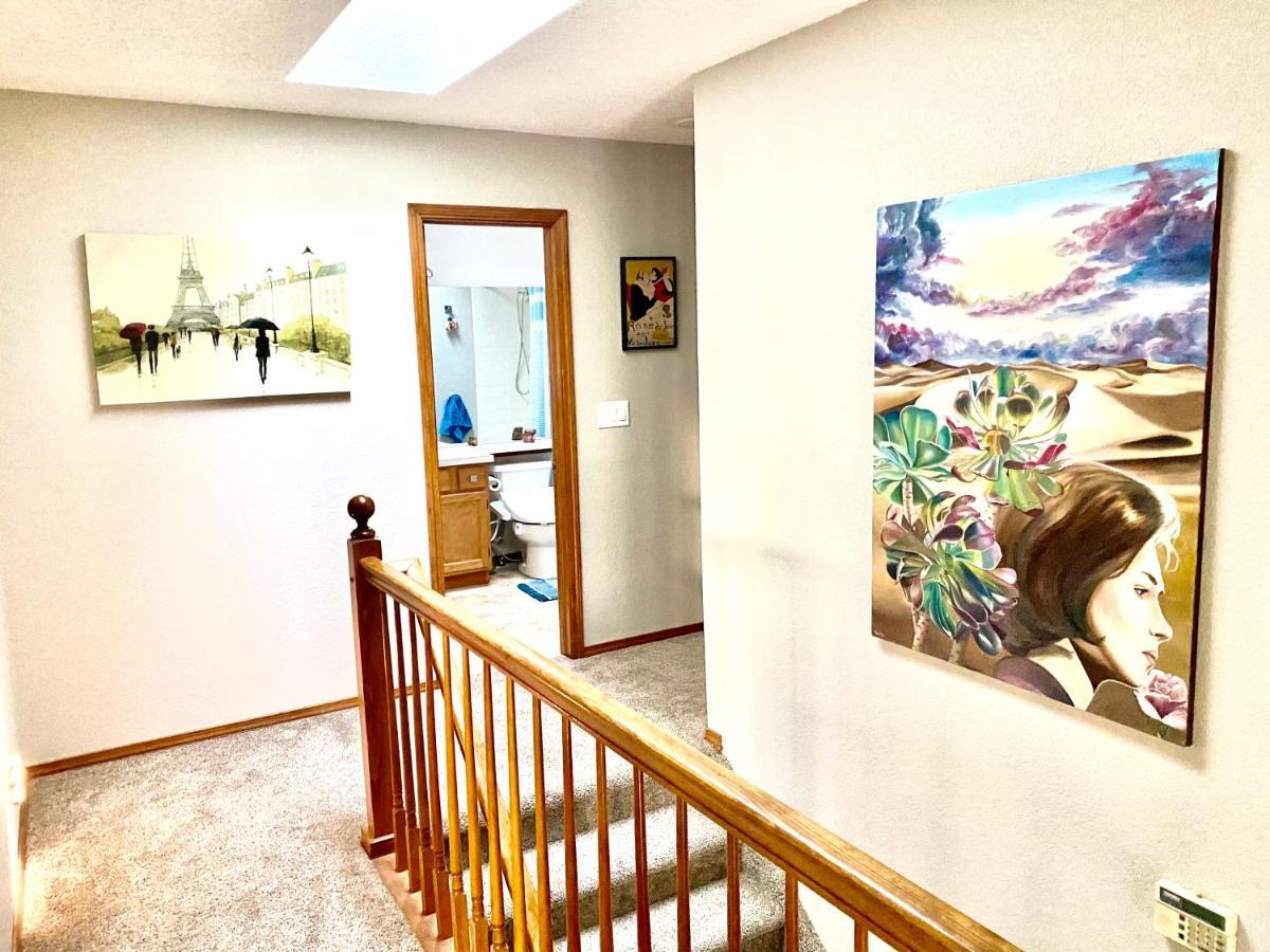 Artsy Home Close To Usafa With Fireplace And Patio Colorado Springs Extérieur photo